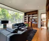 Villa Aiko, TV Salle des médias